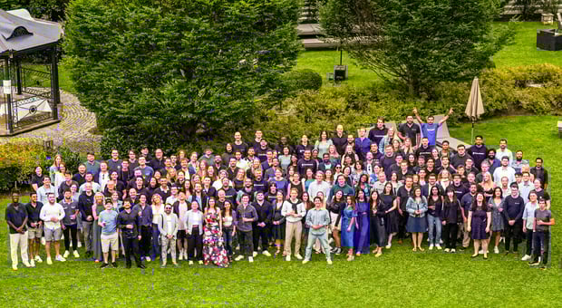 people_workplace_teams_intro_careers_0925-1